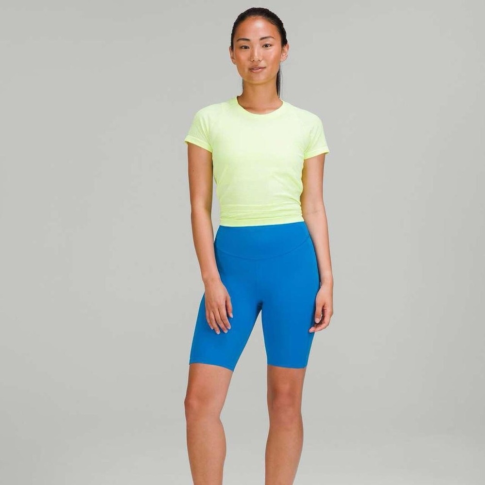 Lululemon base pace high rise short 8” size 12 in poolside
